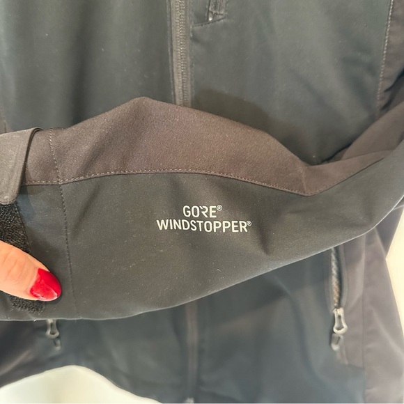 Marmot Women’s ROM Gore-Tex Windstopper Softshell Jacket - Picture 6 of 14